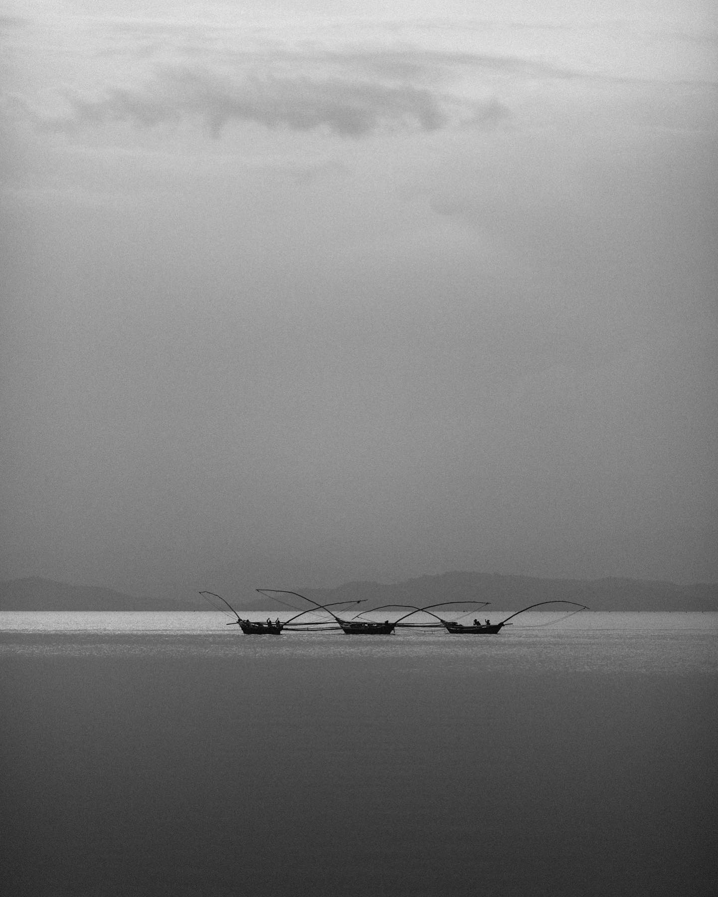 Lake Kivu #rwanda #visitrwanda #lake #volcanolake #travelgram #travelphotography #worldtraveler #travelblogger #traveltheworld #adventurer #ikoktejlcz #lideazeme #dnescestujem #canonczsk